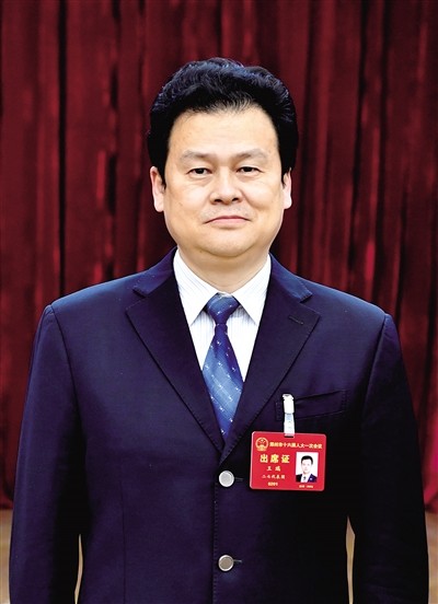 王瑞.jpg 王瑞.jpg