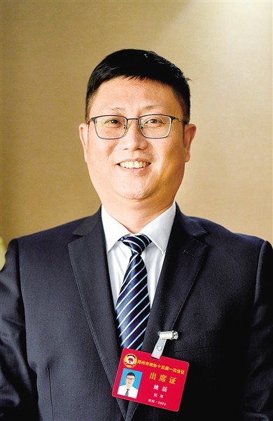 姚磊.jpg 姚磊.jpg