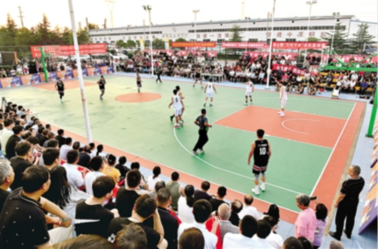 荥阳首届村BA 赛出乡村“精气神”