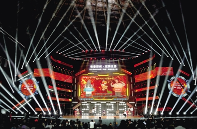 “巅峰之夜”炫酷上演 第九届WDG中国（郑州）国际街舞大赛圆满结束