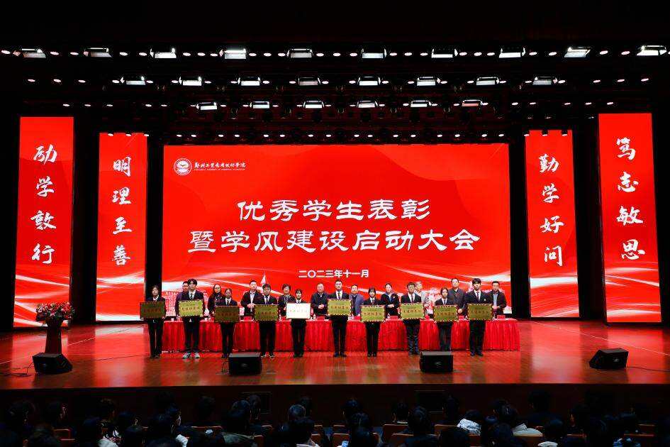 图片8.jpg 图片8.jpg